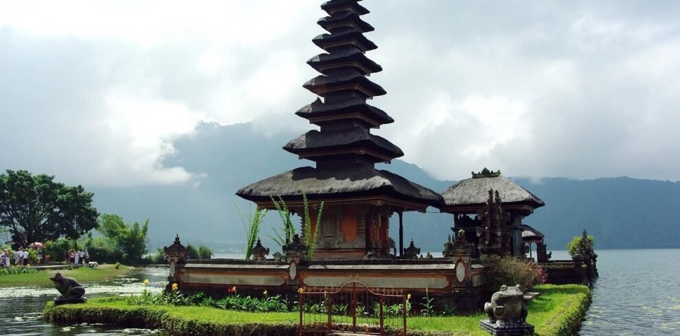 indonesia, bali, ulun danu, lake bratan, temple, religion, religious, indonesia, bali, bali, bali, bali, bali